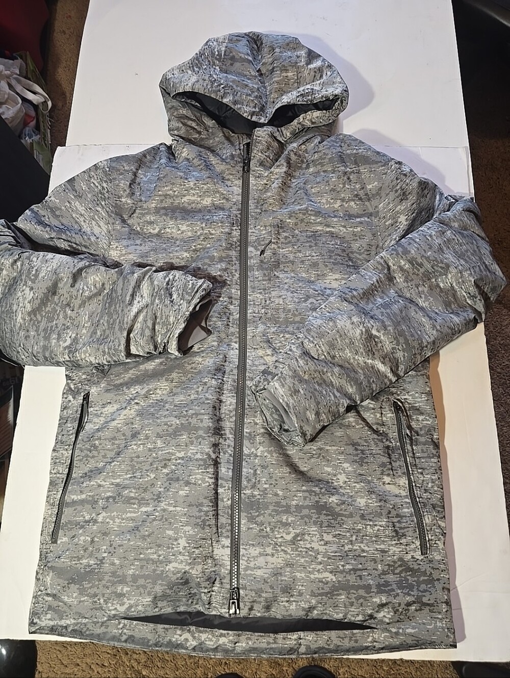 Lululemon Pinnacle Warmth Mens Size M Hooded Puffer Jacket Asphalt Gray